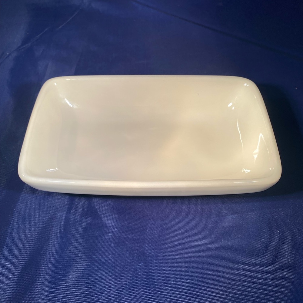 Tuxton China 6” x 4” Off White Dish